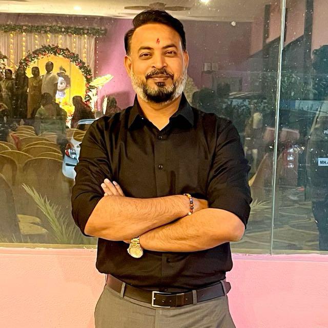 Ravindra Vishwakarma founder and CEO of Sheevanta marketing agency in nashik.
